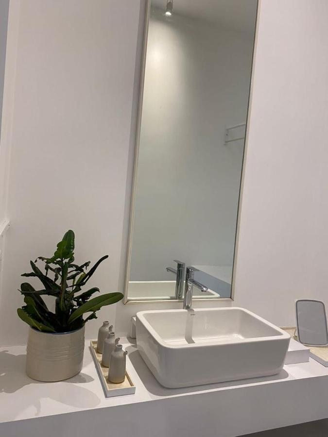 Saffron Robes Living Otel Hikkaduwa Dış mekan fotoğraf